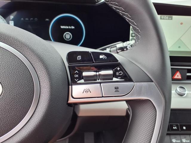 2025 Hyundai Elantra Limited - Photo 26