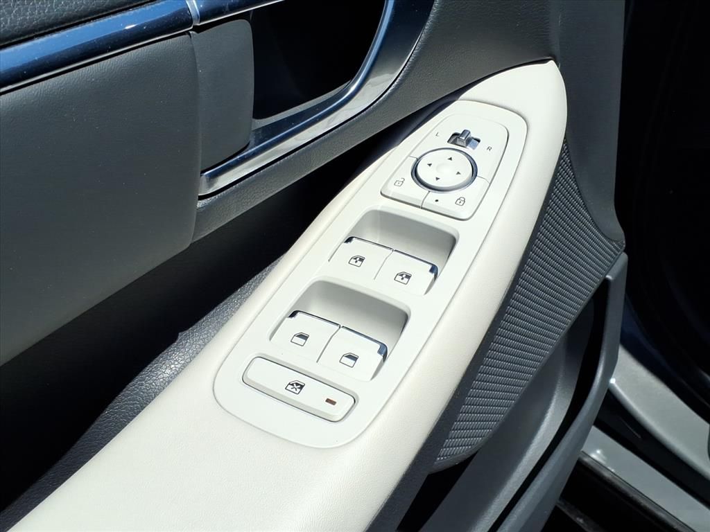 2022 Hyundai Sonata SEL - Photo 8