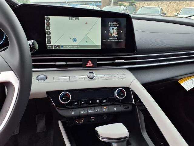 2025 Hyundai Elantra Limited - Photo 20