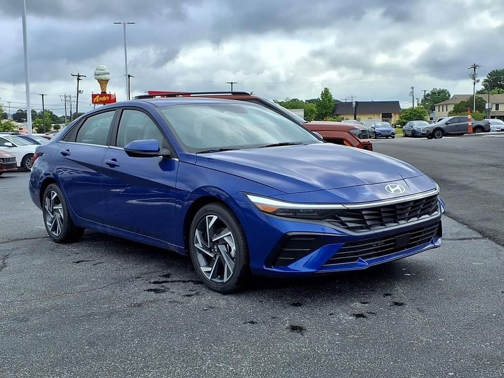 2025 Hyundai Elantra