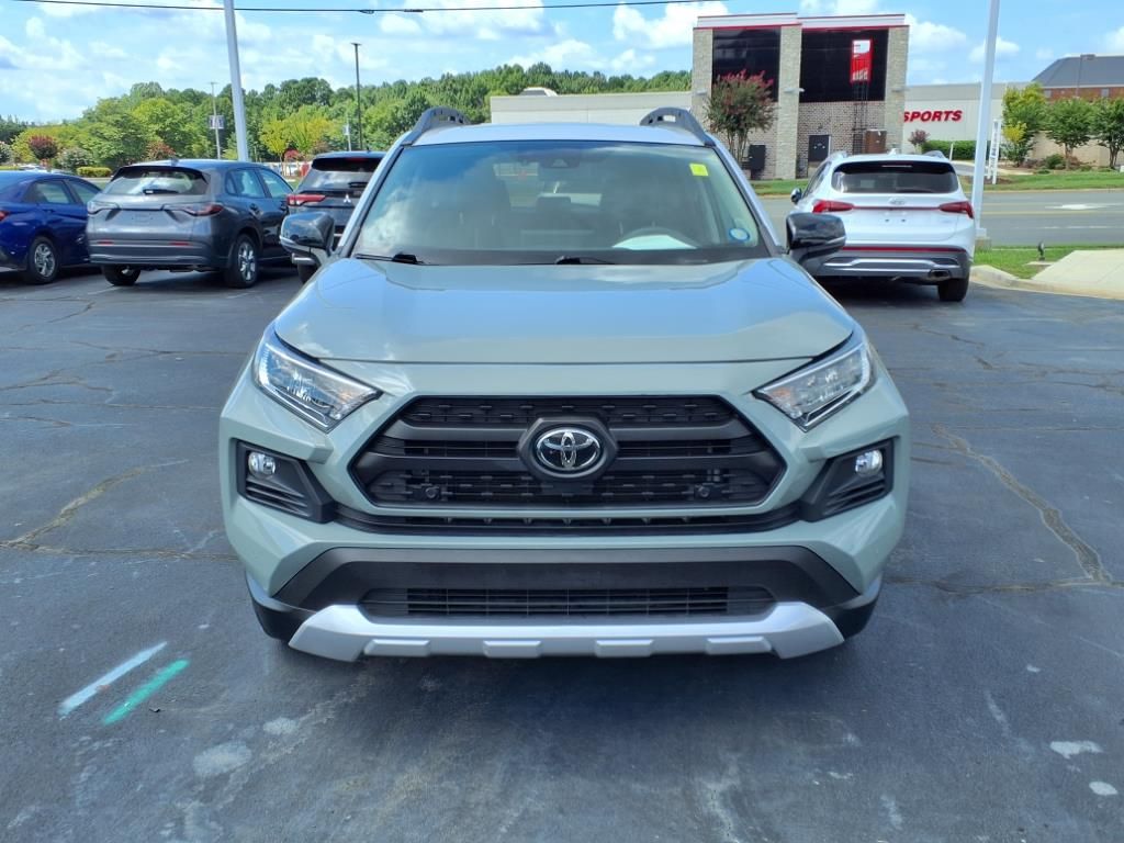 2019 Toyota RAV4 Adventure photo 2
