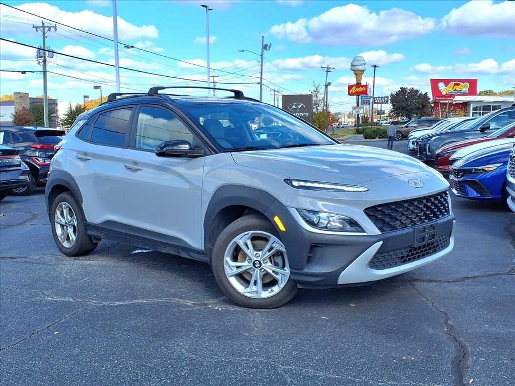 Used 2022 Hyundai Kona SEL SUV