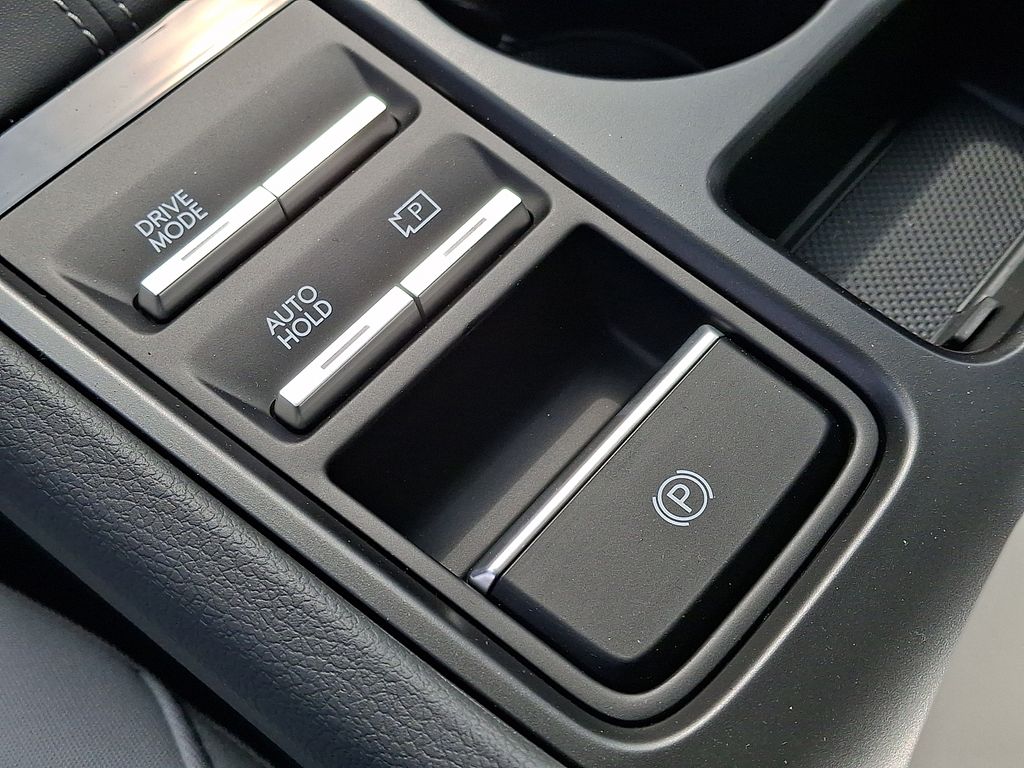 2025 Hyundai Sonata SE - Photo 16