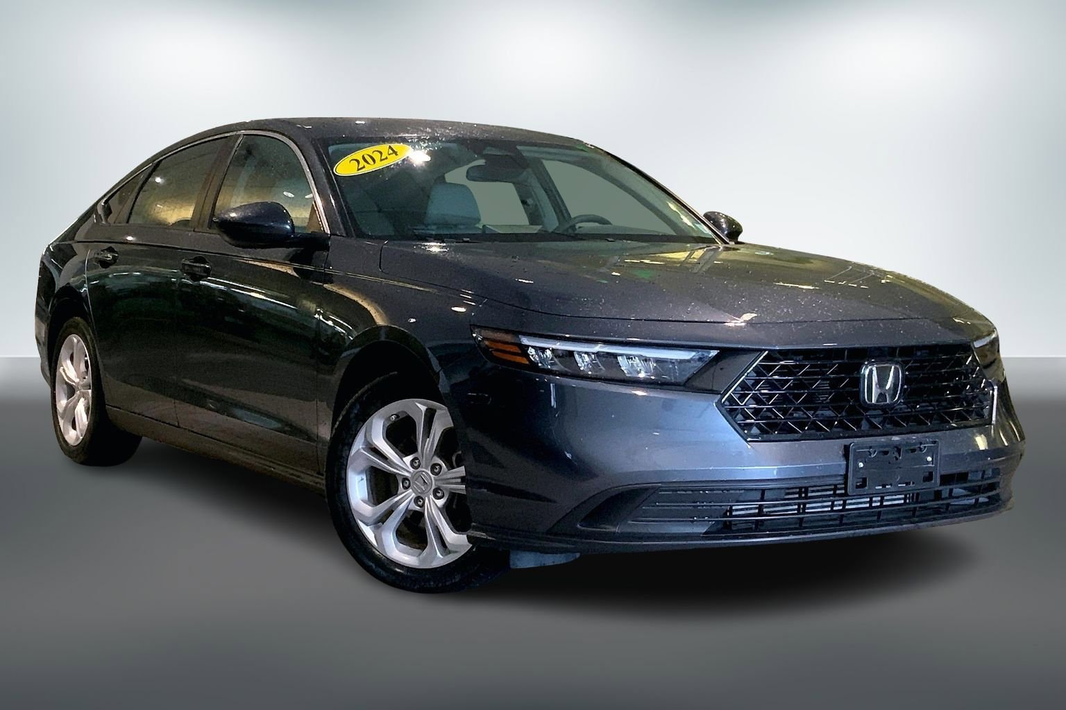 2024 Honda Accord LX's photo