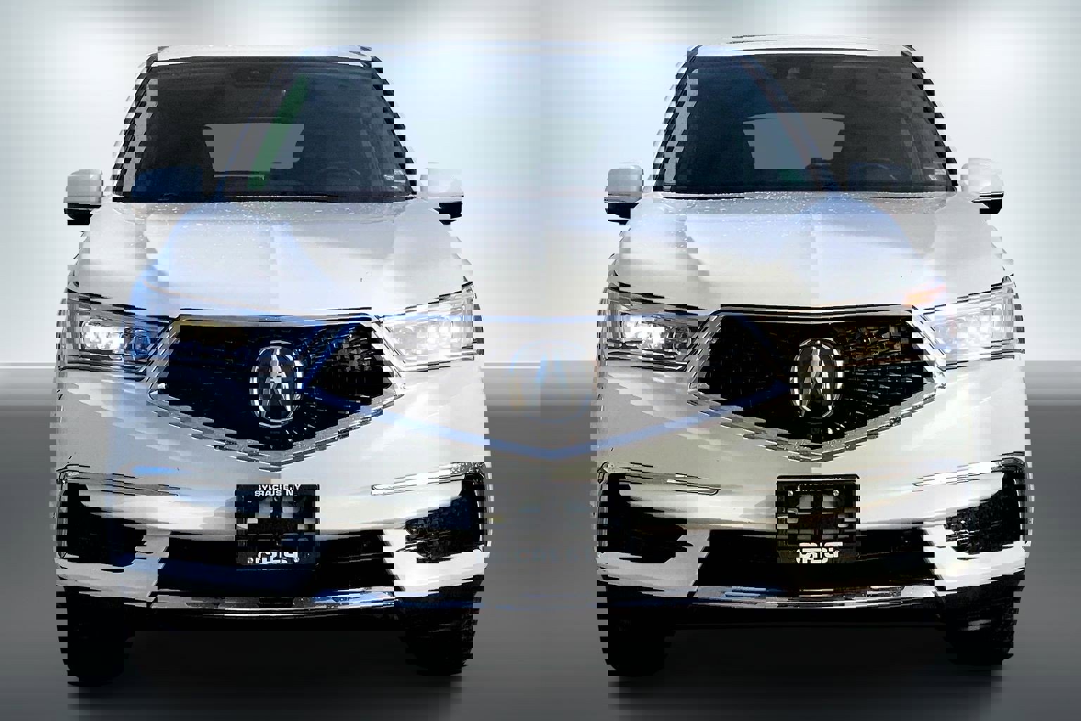 2020 Acura MDX SH-AWD photo 2