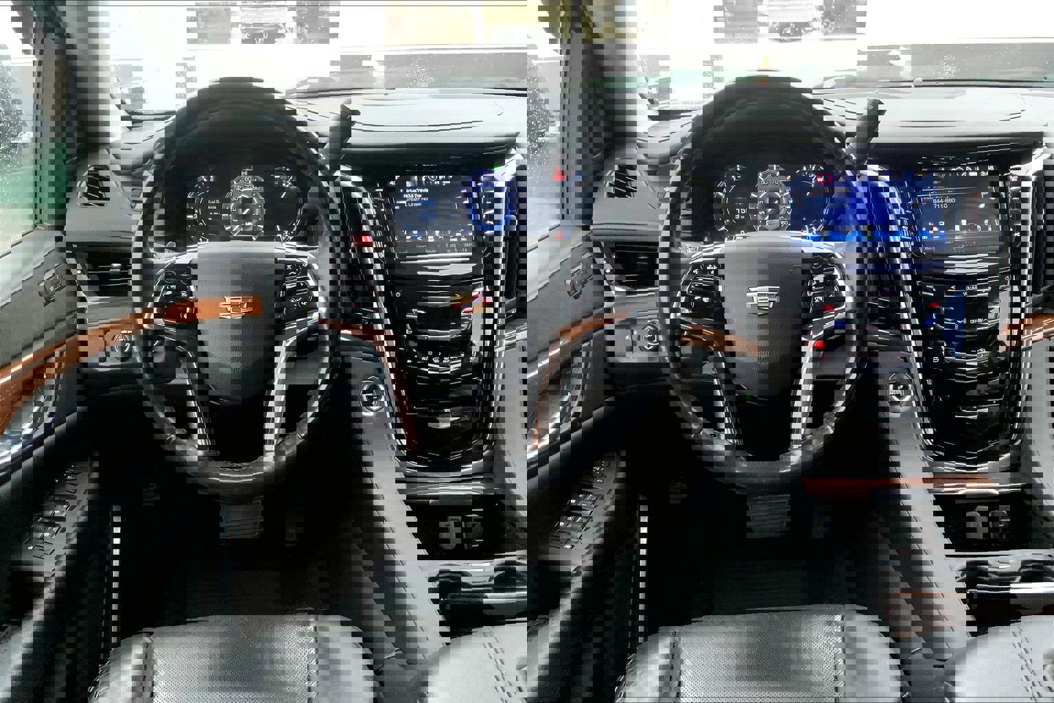 2020 Cadillac Escalade Luxury photo 4