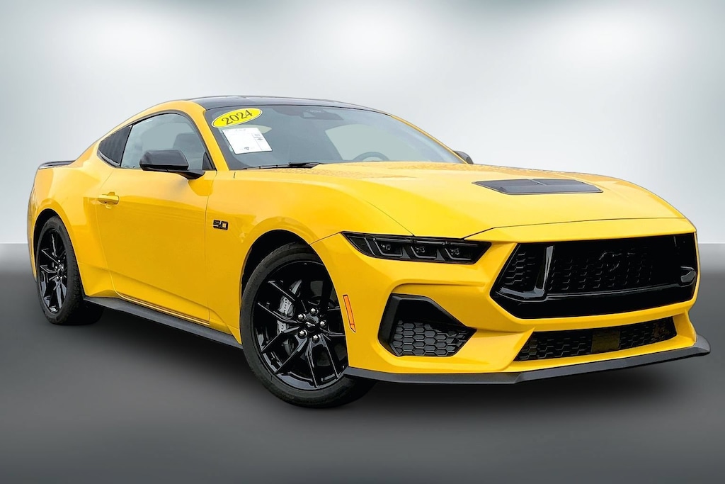 Used 2024 Ford Mustang Coupe