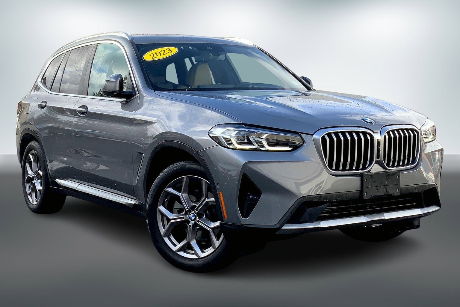 2023 BMW X3 30i's photo