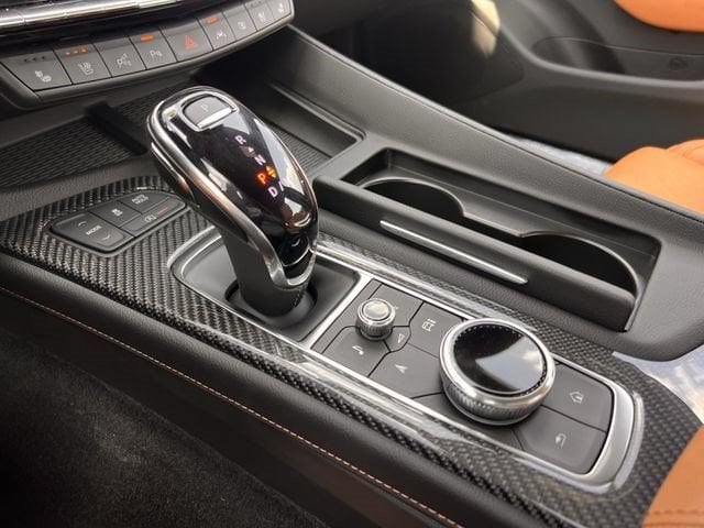 2026 Cadillac CT5 V-Series - Photo 18