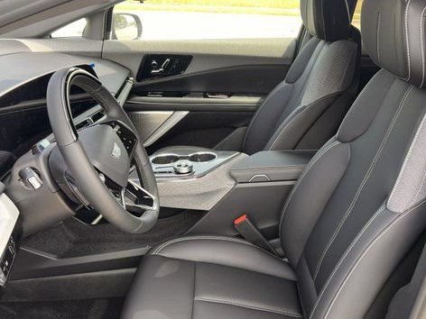 2027 Cadillac OPTIQ Sport - Photo 20