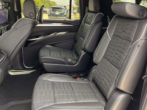 2026 Cadillac Escalade Platinum Sport - Photo 28