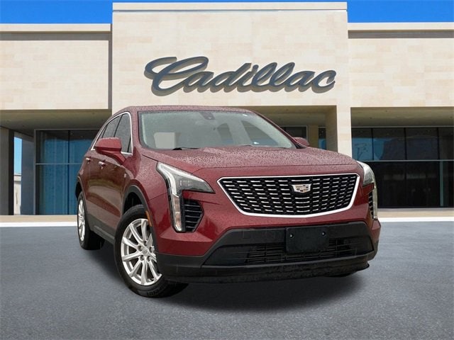 Used 2019 Cadillac XT4 Luxury with VIN 1GYAZAR46KF125052 for sale in Frisco, TX