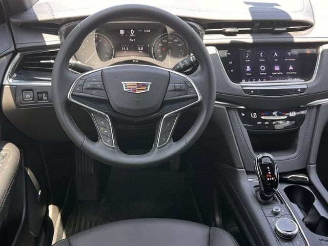 2026 Cadillac XT5 Premium Luxury - Photo 10