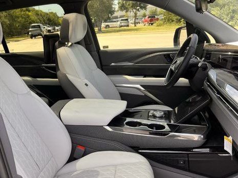 2026 Cadillac Escalade IQ Luxury - Photo 23