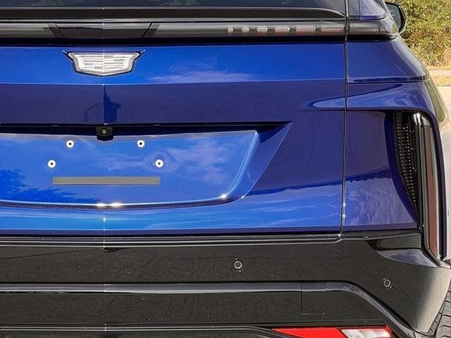 New 2027 Opulent Blue Metallic CADILLAC Sport image 5