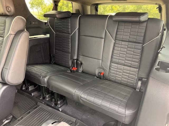 2026 Cadillac Escalade Platinum Sport - Photo 29