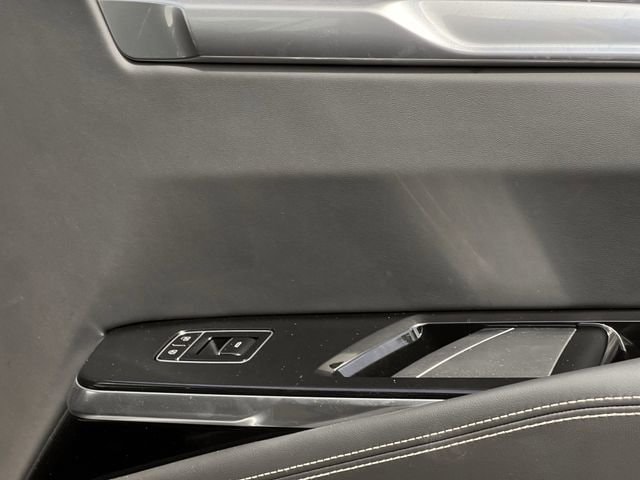 2026 Cadillac Escalade Platinum Sport - Photo 25