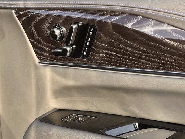 2026 Cadillac Escalade IQ Luxury - Photo 24