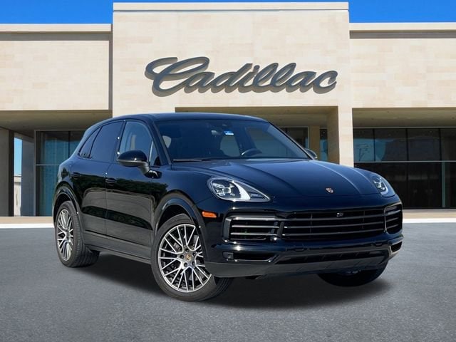 2023 Porsche Cayenne Base