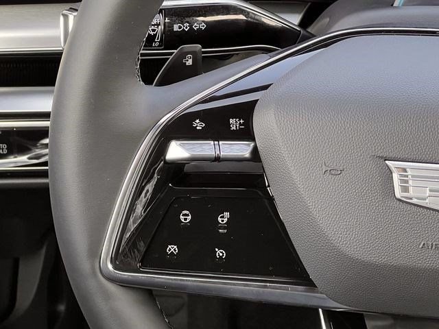 2027 Cadillac LYRIQ Luxury - Photo 12