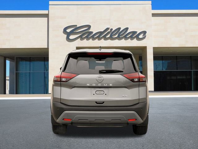 2023 Nissan Rogue SV photo 4
