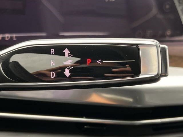 2026 Cadillac Escalade Platinum Sport - Photo 17