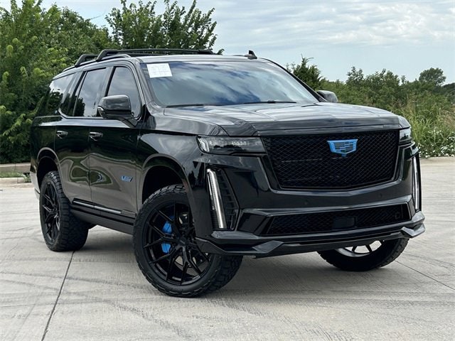Used 2024 Cadillac Escalade V-Series with VIN 1GYS4HK95RR120662 for sale in Frisco, TX