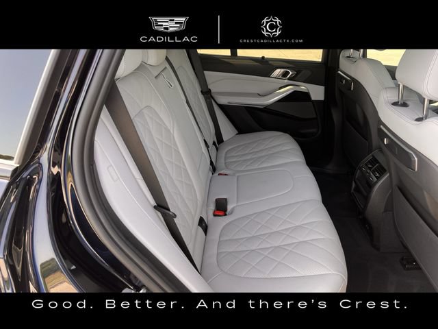 Used 2024 Black BMW sDrive40i image 30