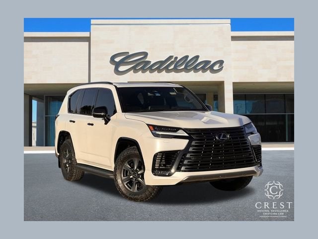 2025 Lexus LX Overtrail's photo