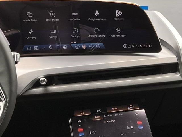 2027 Cadillac VISTIQ Sport - Photo 15