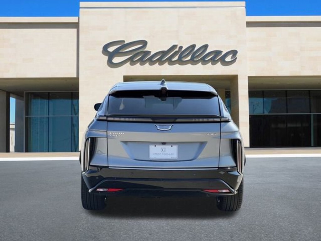 New 2026 CADILLAC LYRIQ Luxury SUV