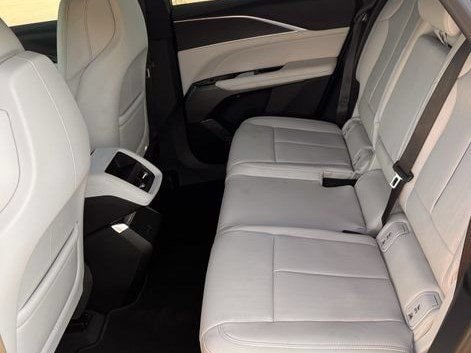 2026 Cadillac LYRIQ Luxury - Photo 26