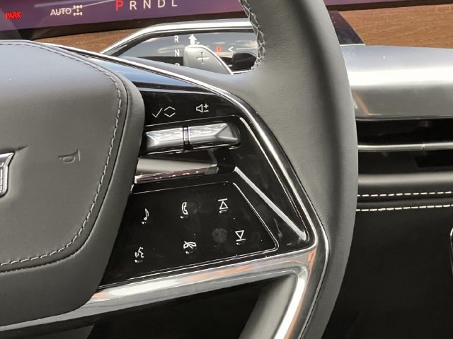 2026 Cadillac Escalade Platinum Sport - Photo 13