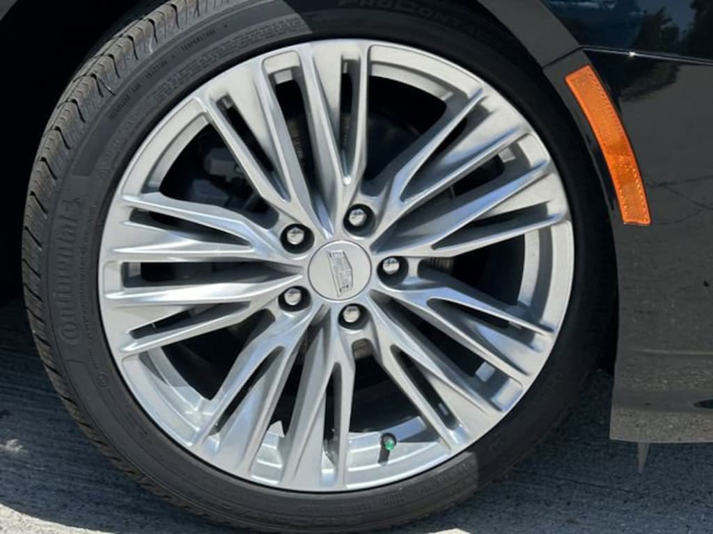 New 2025 CADILLAC CT4 Premium Luxury Sedan