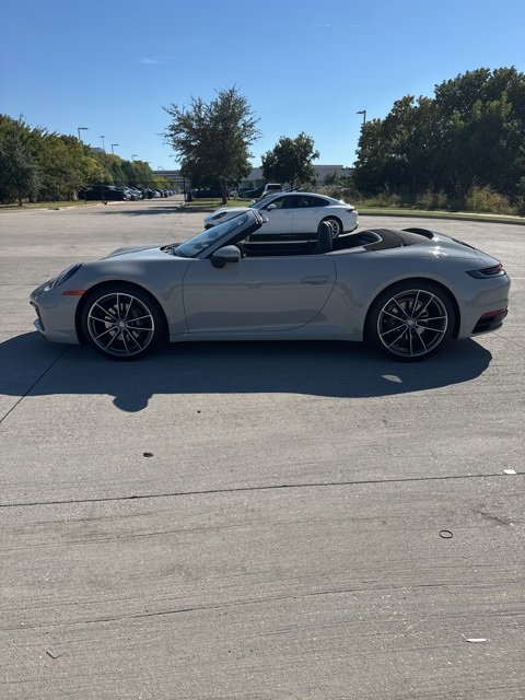 2024 Porsche 911 Cabriolet photo 4