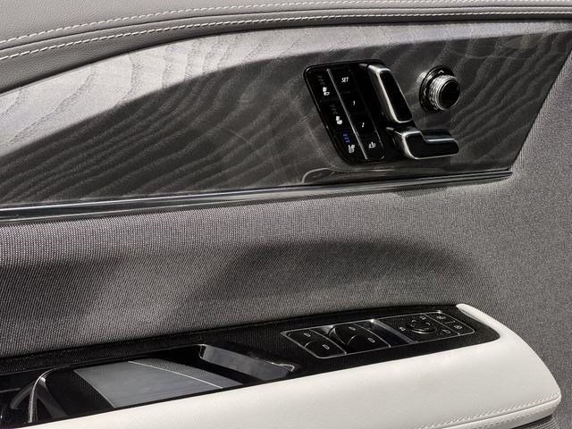 2026 Cadillac Escalade IQ Luxury - Photo 21