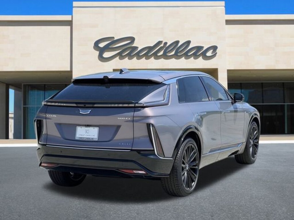 New 2025 CADILLAC LYRIQ Luxury 3 SUV