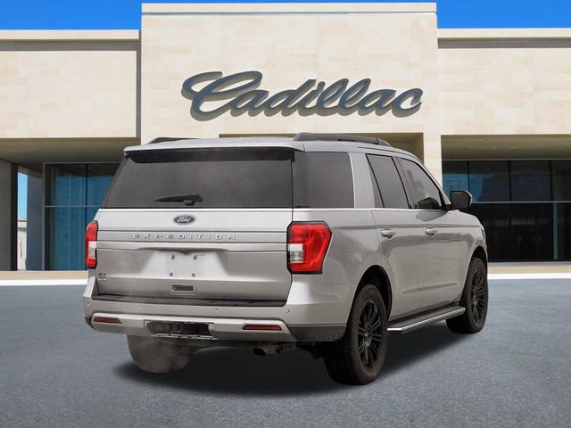 2023 Ford Expedition XLT photo 3