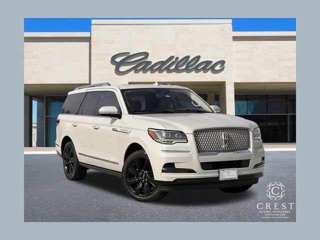2023 Lincoln Navigator Reserve's photo