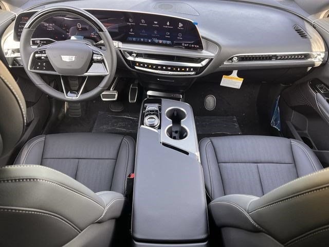 2027 Cadillac LYRIQ Luxury - Photo 9