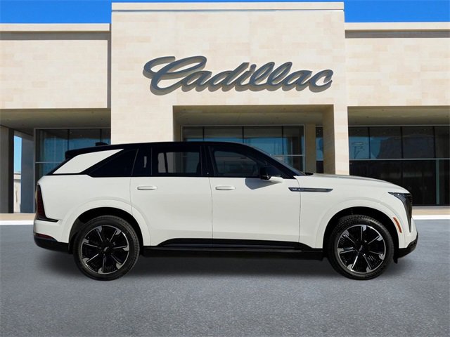 2025 Cadillac Escalade IQ Sport photo 3