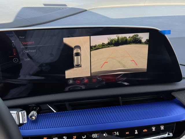 2026 Cadillac OPTIQ V-Series - Photo 14