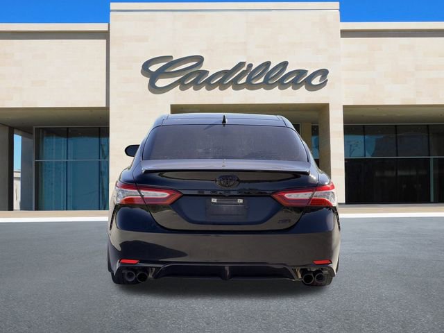 2020 Toyota Camry XSE V6 photo 3