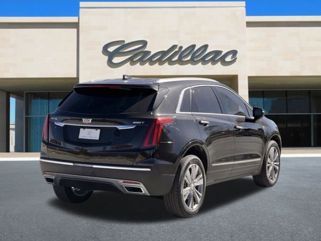 New 2025 CADILLAC XT5 Premium Luxury SUV