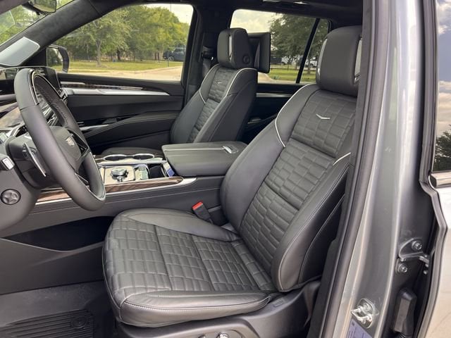 2026 Cadillac Escalade Platinum Sport - Photo 21