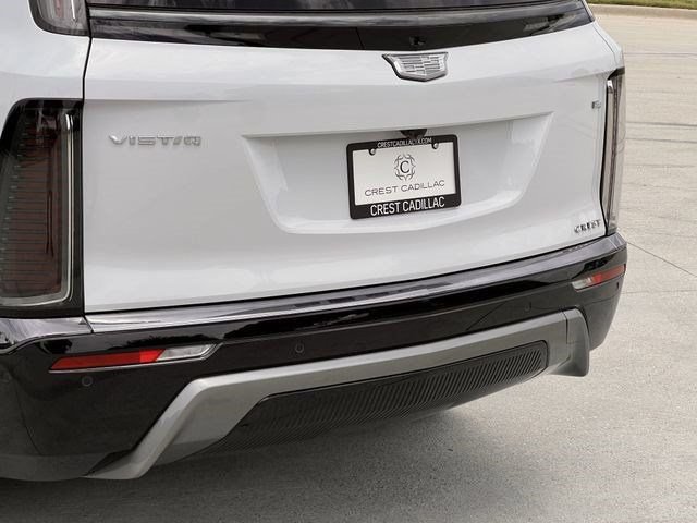 2027 Cadillac VISTIQ Sport - Photo 6