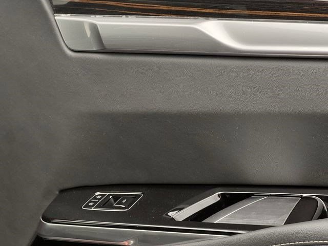 2026 Cadillac Escalade Luxury - Photo 26