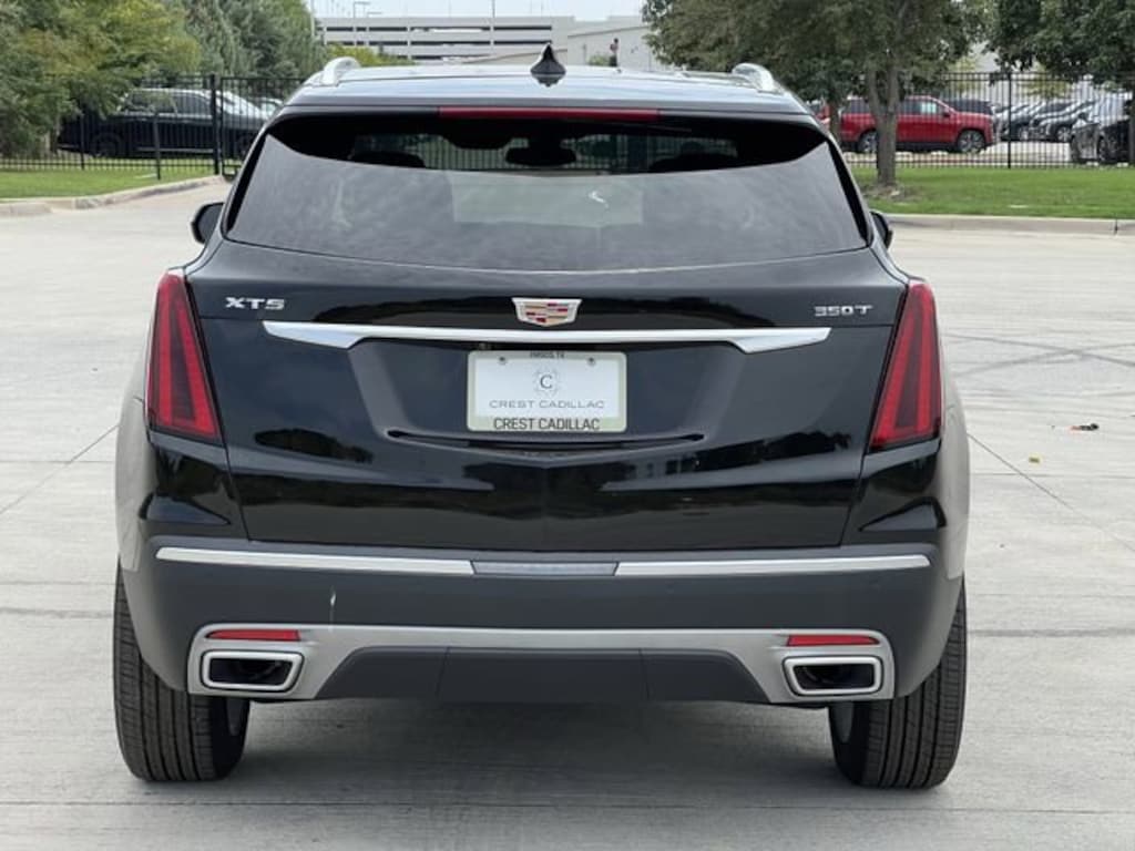 New 2025 CADILLAC XT5 Premium Luxury SUV