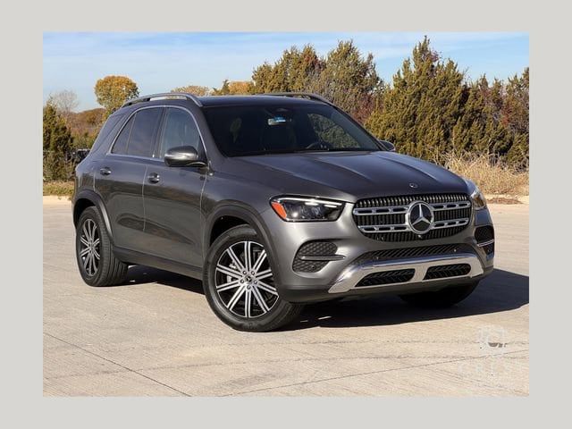 2025 Mercedes-Benz GLE GLE450E's photo