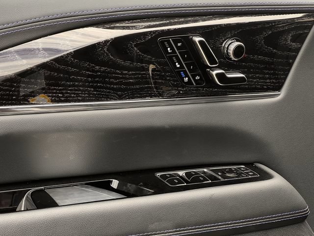 2026 Cadillac Escalade IQ Sport - Photo 19